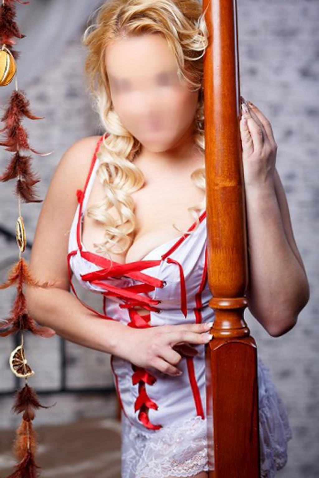 Лена: проститутки индивидуалки в Ярославля